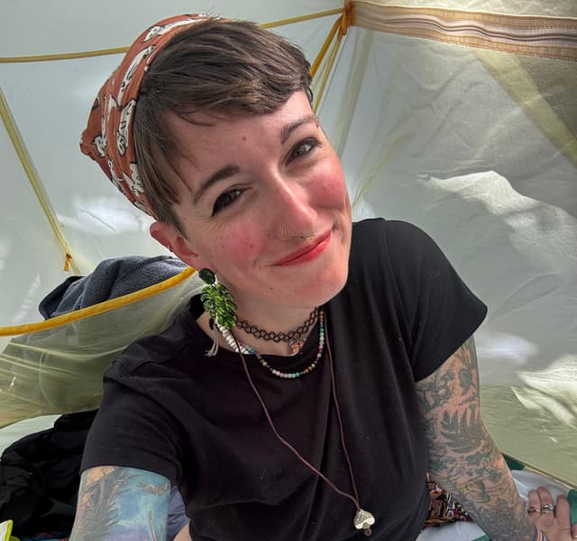 M. Rae Bennett (MB), UX/UI Developer & Co-Founder at RiverRoot Studios